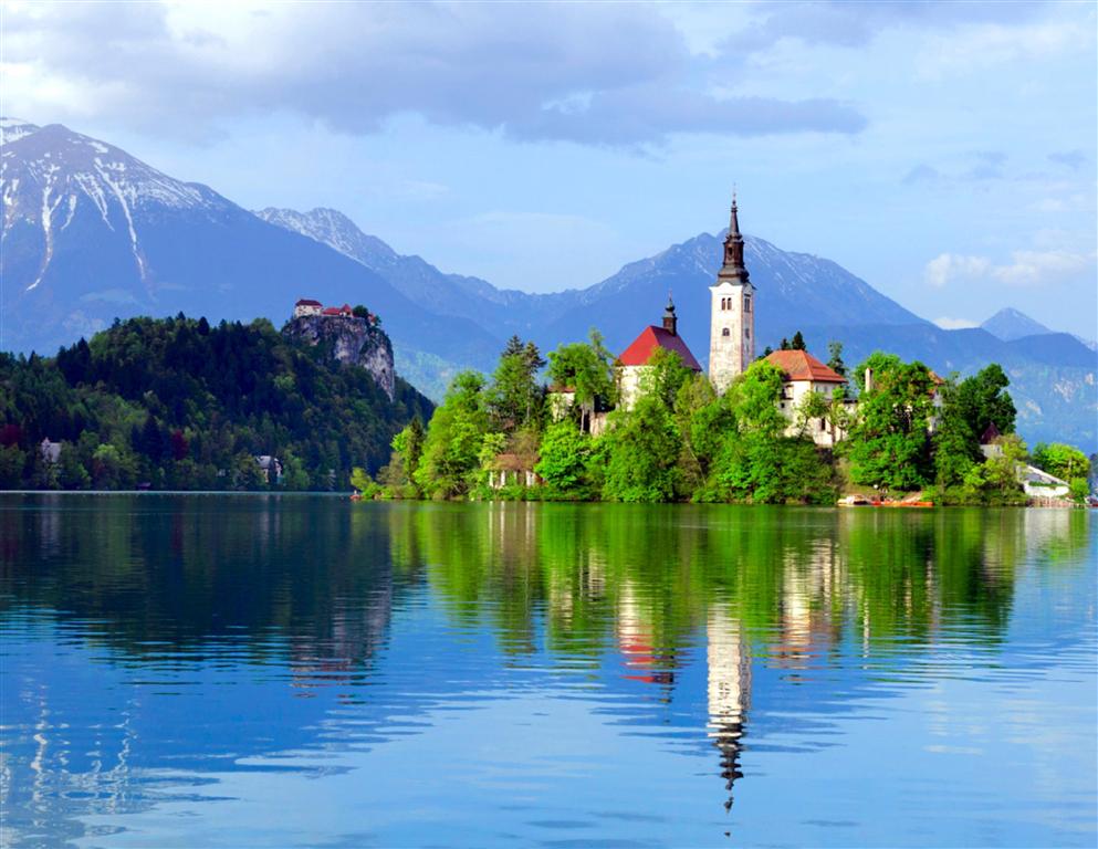 Lake Bled, Slovenia Lake Bled, Slovenia
